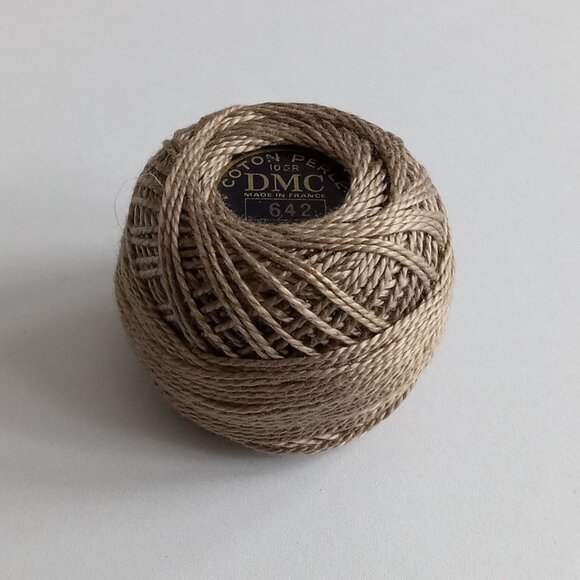 🎯 10 for $10 / DMC Sewing Thread 642 Size 5 - Picture 4 of 10